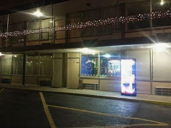 Фото Holiday Motor Lodge Pearisburg