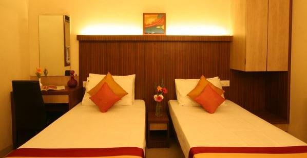 Фото Hotel Ratna Palace Residency