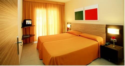 Фото Aqua Hotel Bertran Park