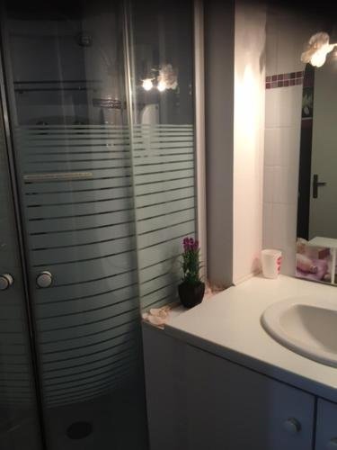 Фото Hôtel Les grands voyageurs