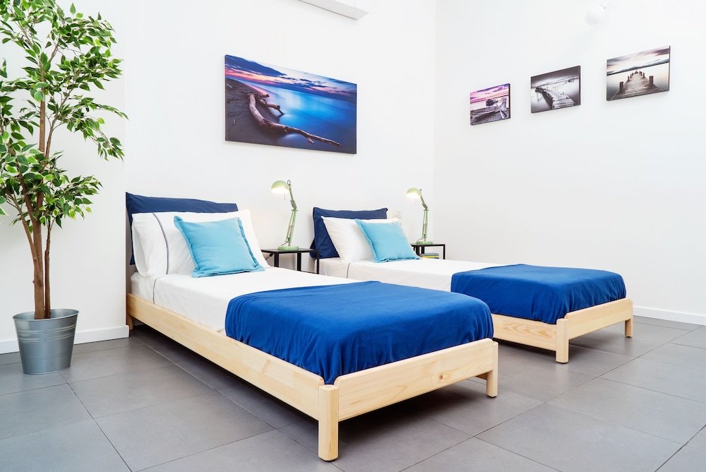 Фото Modern Flat Near The City Center