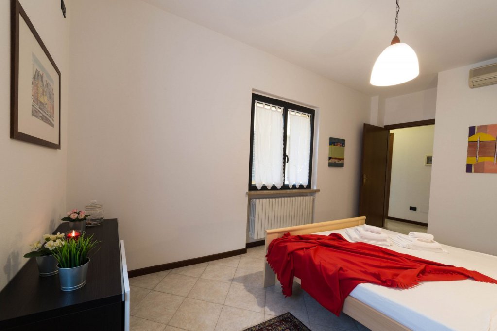 Фото Desenzano Corte Blu Downtown