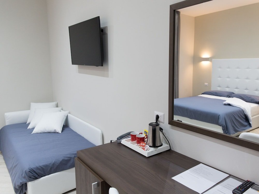 Фото Venustas Roma Hotel