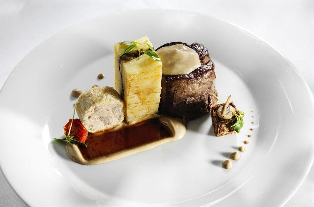 Фото Druids Glen Hotel & Golf Resort