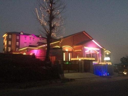 Фото Sterling Banquet and Hotel