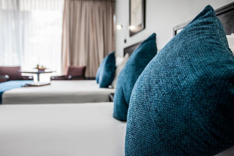 Фото Avani Maseru Hotel