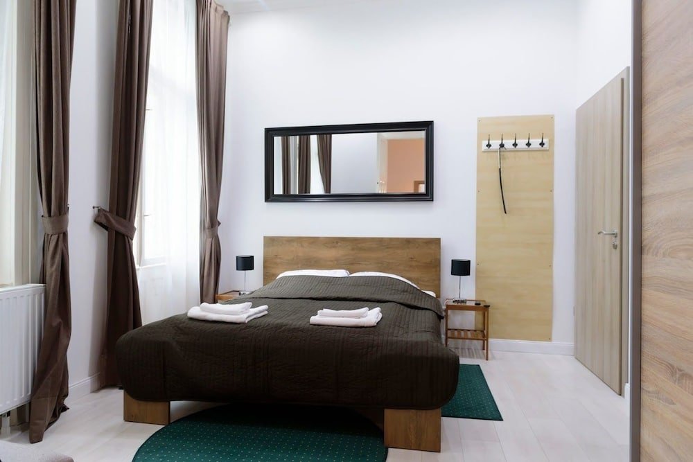 Фото Corvin Residence Apartments