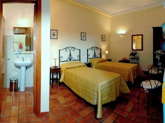 Фото Aenea Superior Inn