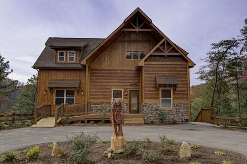 Гостиница Grand Cherokee Lodge - 5 Bedrooms, 5 Baths, Sleeps 20 Home