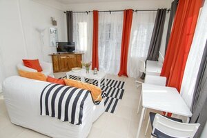 Апартаменты Calliandras Apartment Complex