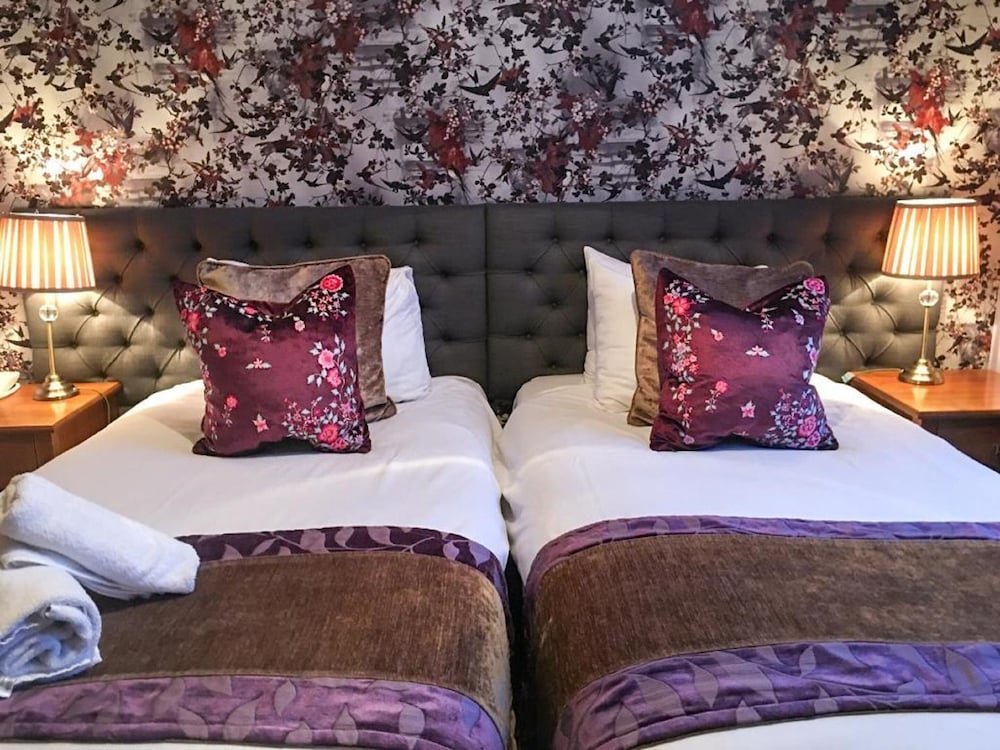 Фото Seacrest Hotel