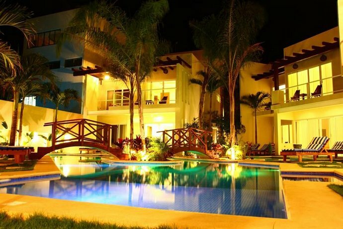 Villa Xel Ha Luxury Houses