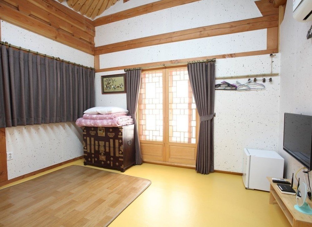 Фото Hwangnam Gotaek Keumseulchae