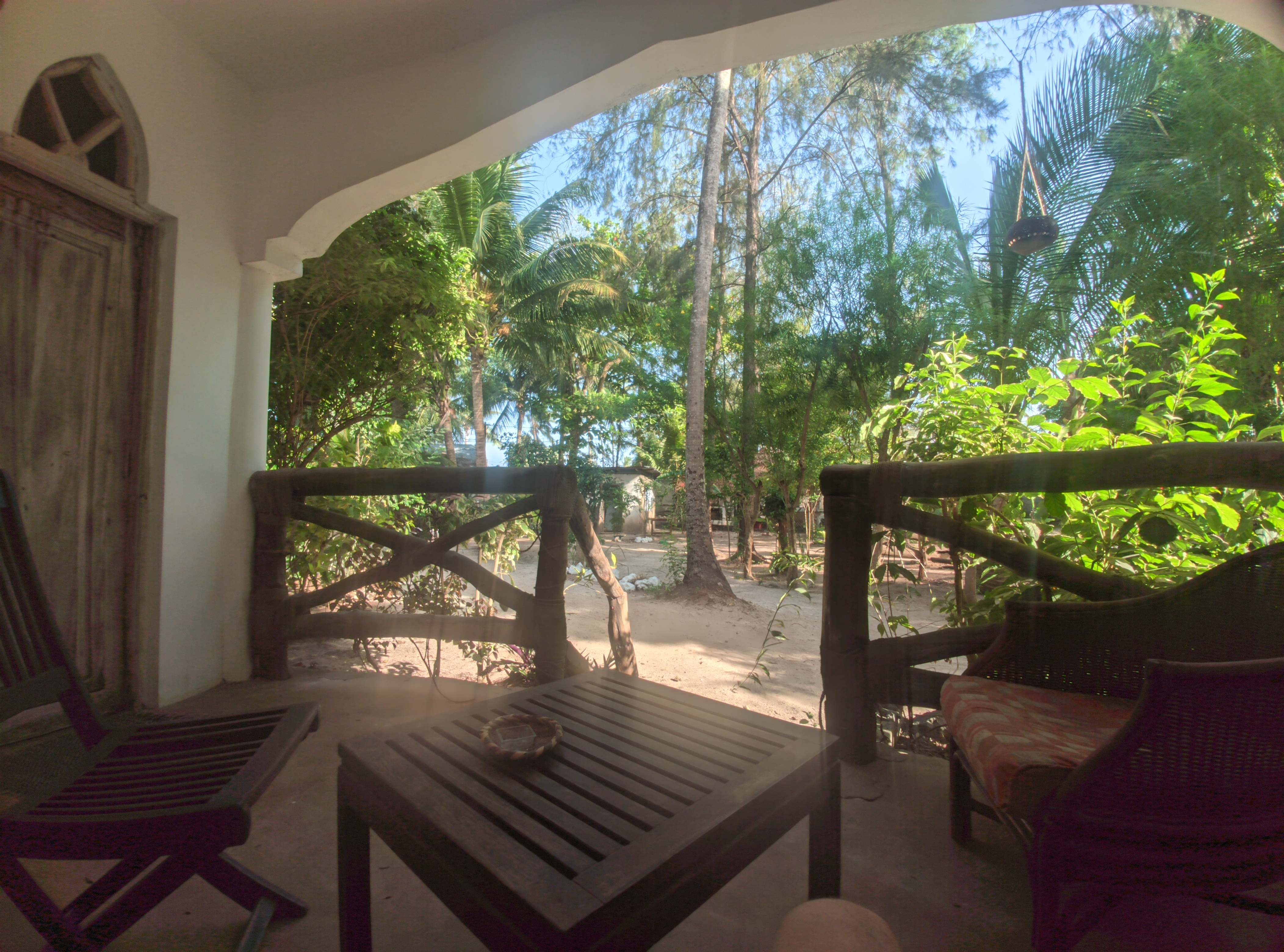 Фото Casa Umoja Guesthouse