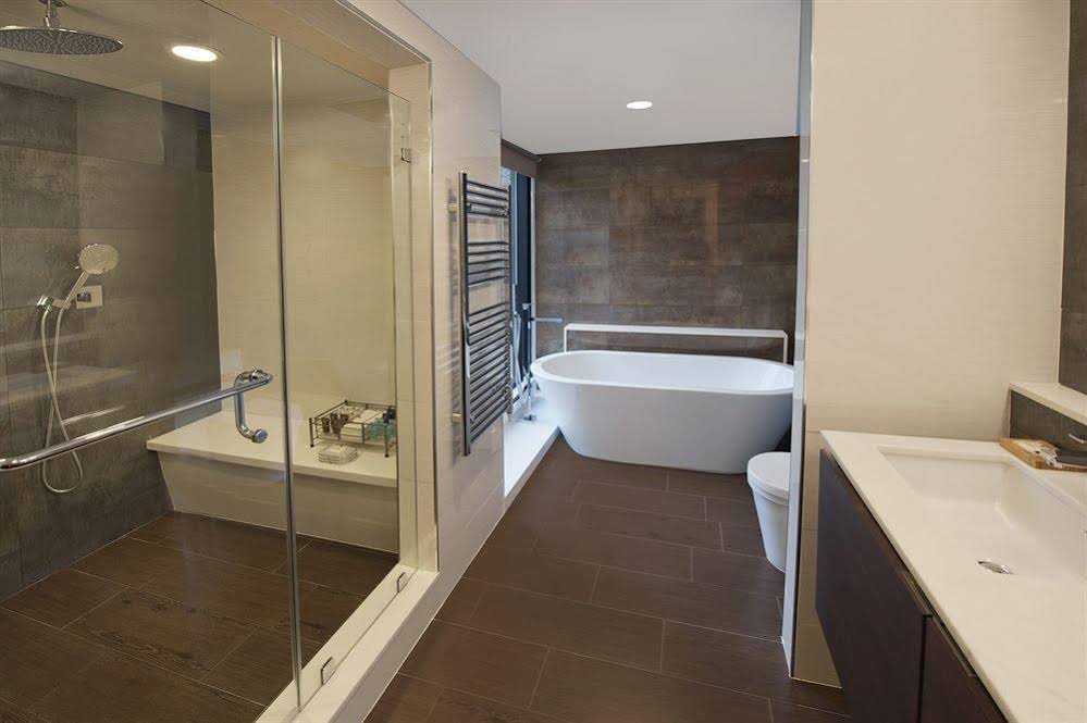 Фото Crowne Plaza