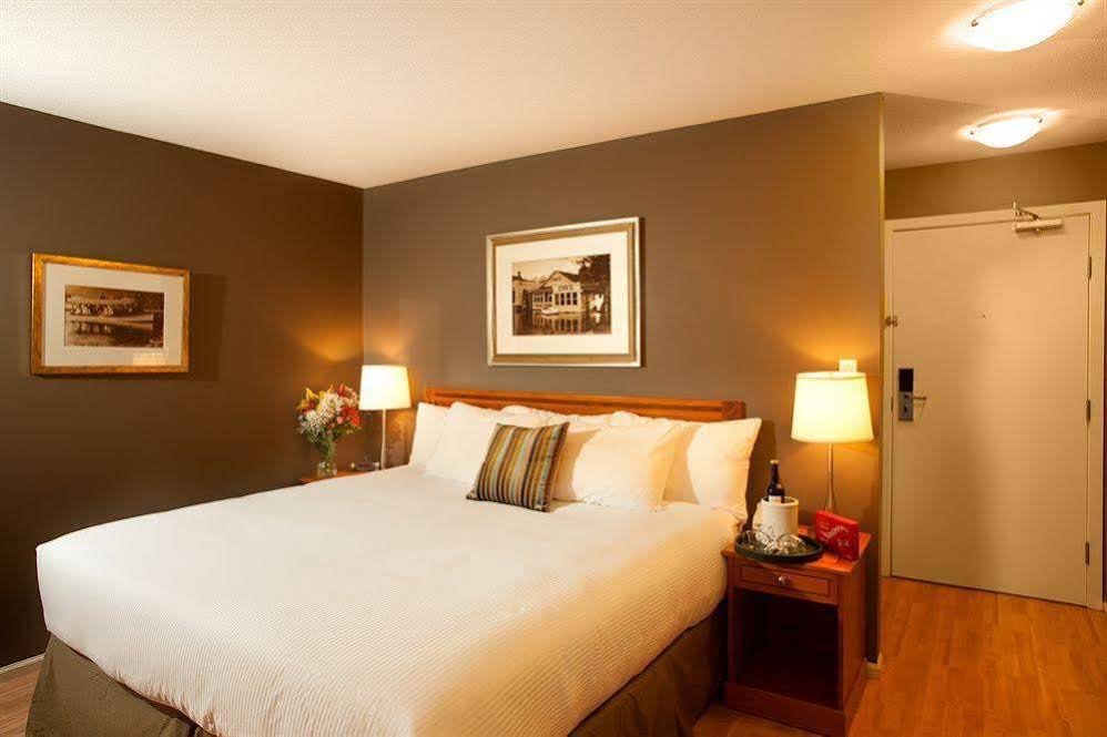 Фото Harrison Beach Hotel