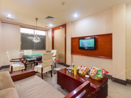 Фото Zhuhai Guotai Hotel