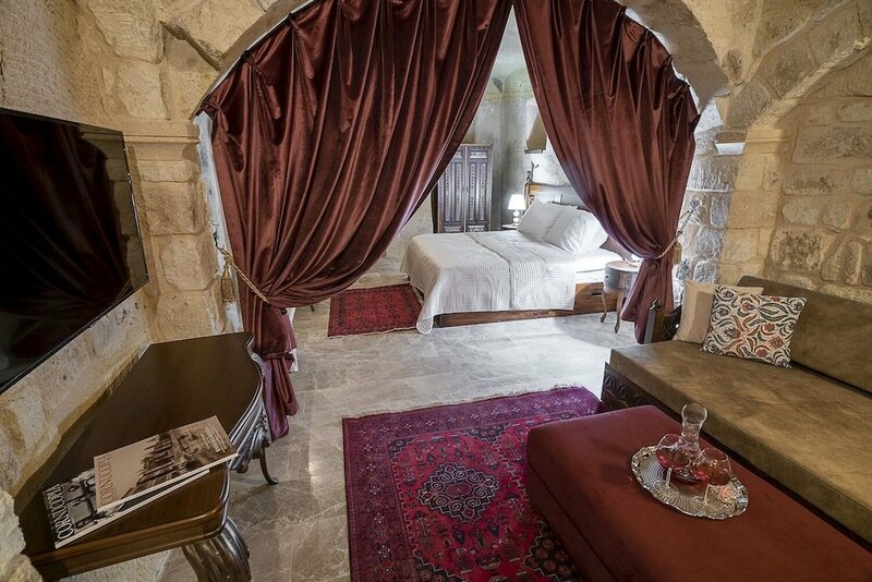 Гостиница Zeydem Suites в Ургюпе