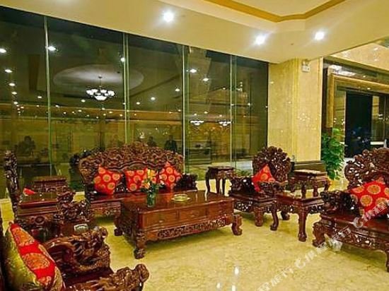 Фото Junyue Hotel