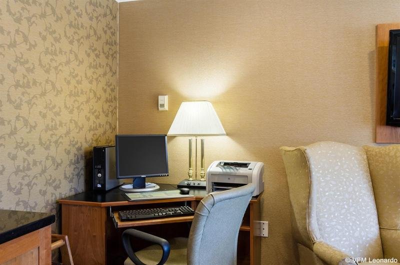 Фото Edgar Hotel Martha's Vineyard, Ascend Hotel Collection