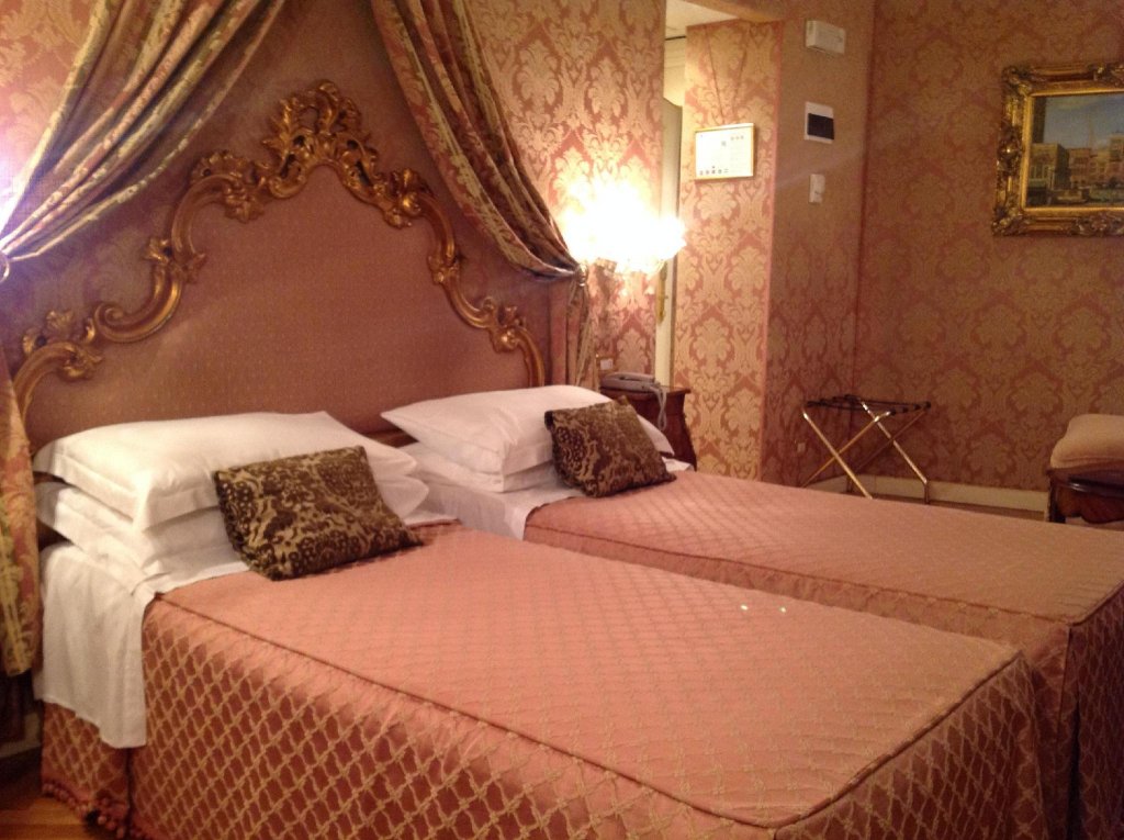Фото Hotel Antico Doge