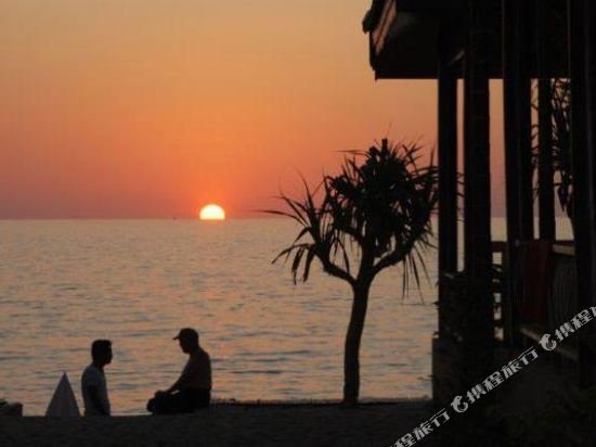 Фото Baan Pakgasri Hideaway