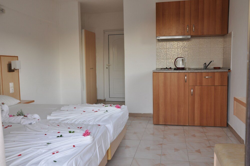 Фото Angelos Studios