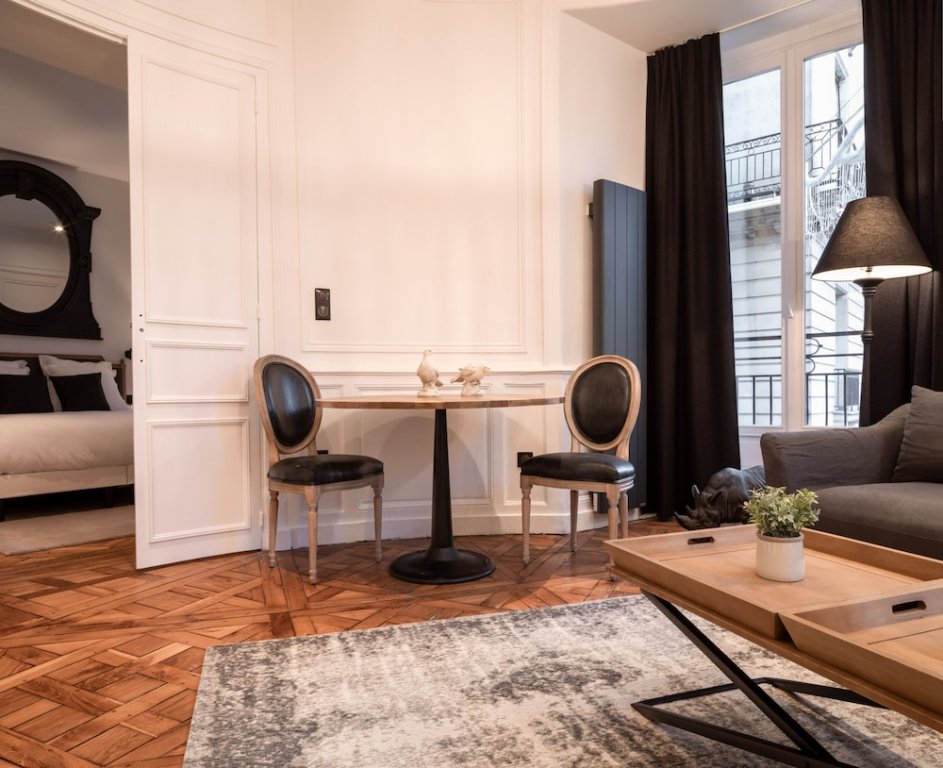 Фото Appartements Crébillon - Maisons du Monde Hôtel & Suites