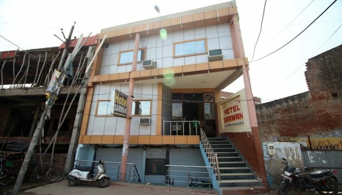 Гостиница Hotel Sarwan в Агре