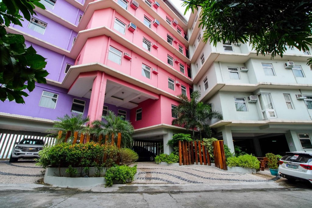 Фото отеля 2