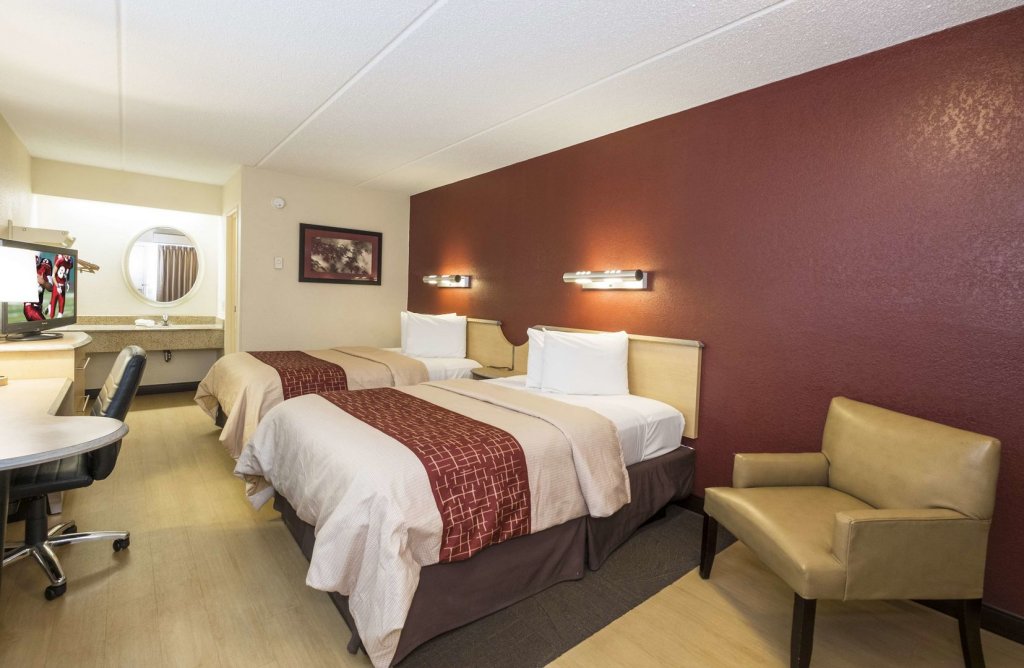 Фото Red Roof Inn Columbia East - Ft Jackson