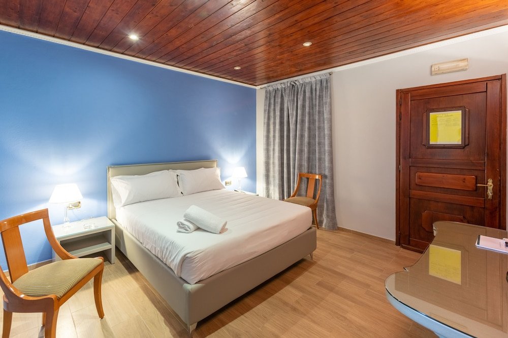 Фото Motel Charlie