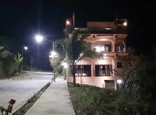 Гостиница Casa Arcoiris Zihuatanejo в Сиуатанехо