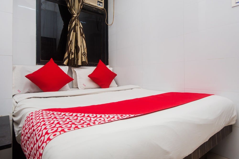 Фото Oyo 24050 Hotel Sweet Dream