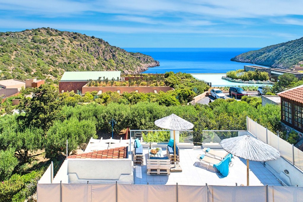 Фото Вилла Cretan Lodge Heated Pool