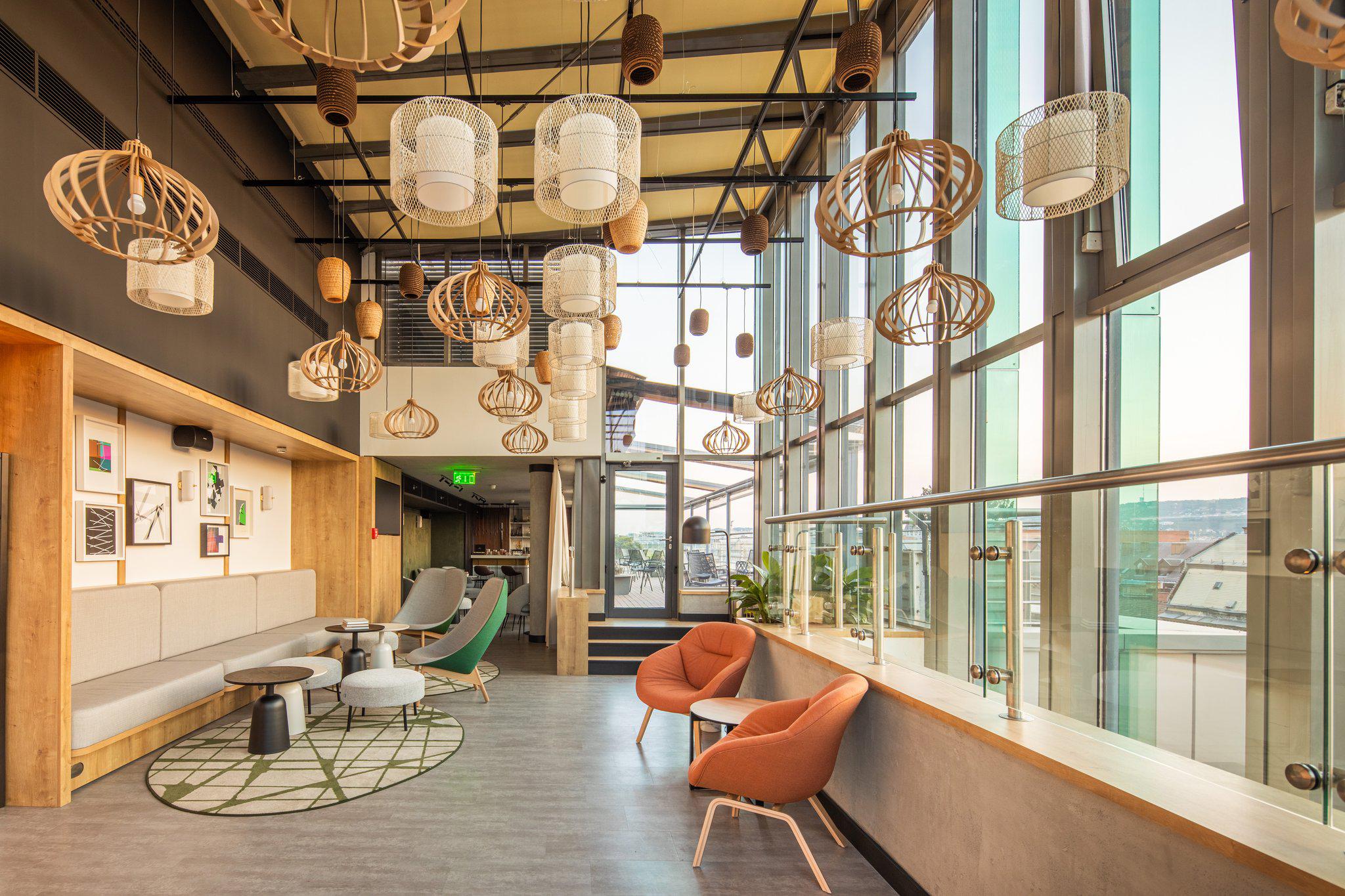 Фото Crowne Plaza Budapest, an Ihg hotel