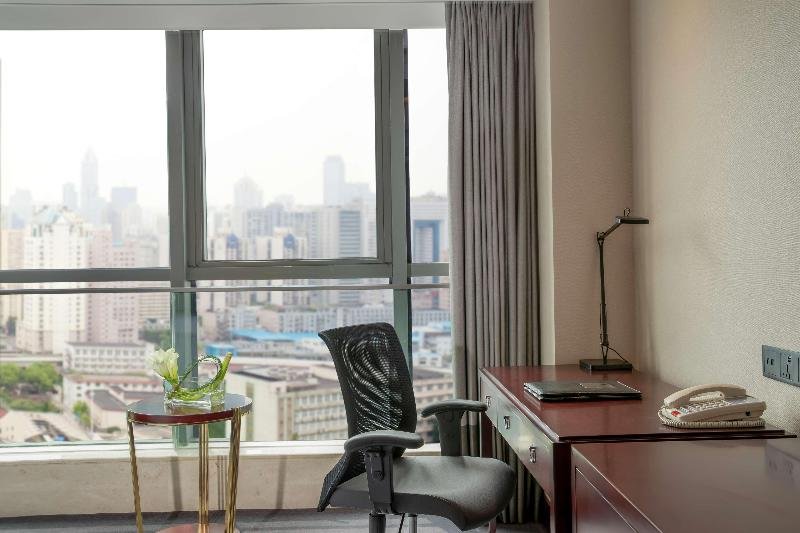 Фото DoubleTree by Hilton Shanghai Jing'an