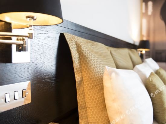 Фото The Vincent Hotel