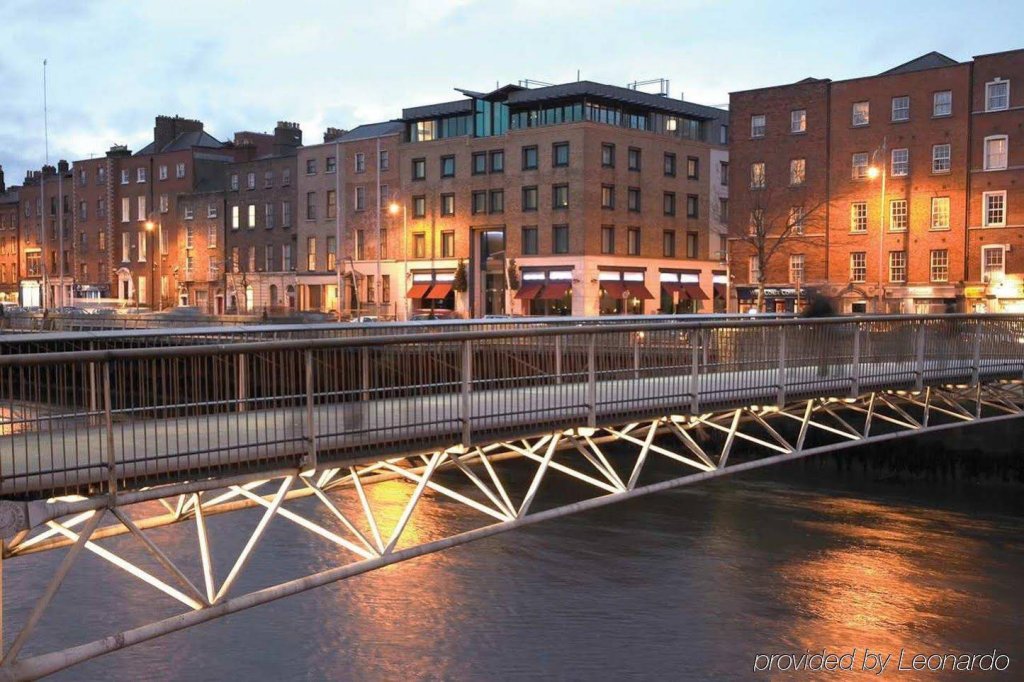Фото The Morrison Dublin, Curio Collection by Hilton