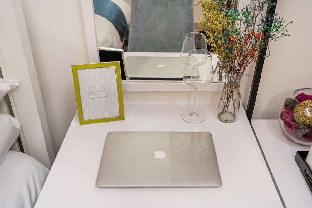 Фото Winsuites Saigon Hotel