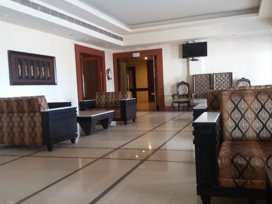 Фото Blue Lily Beach Resort