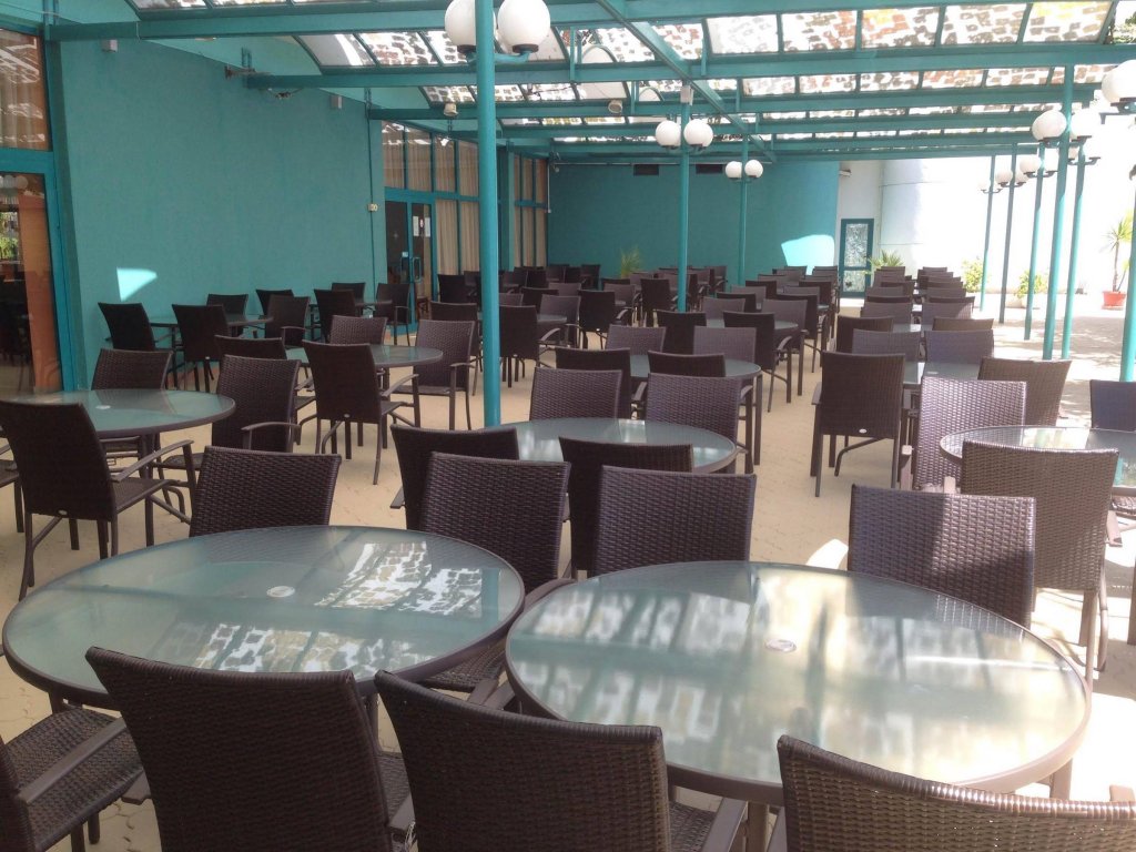 Фото Zefir Hotel