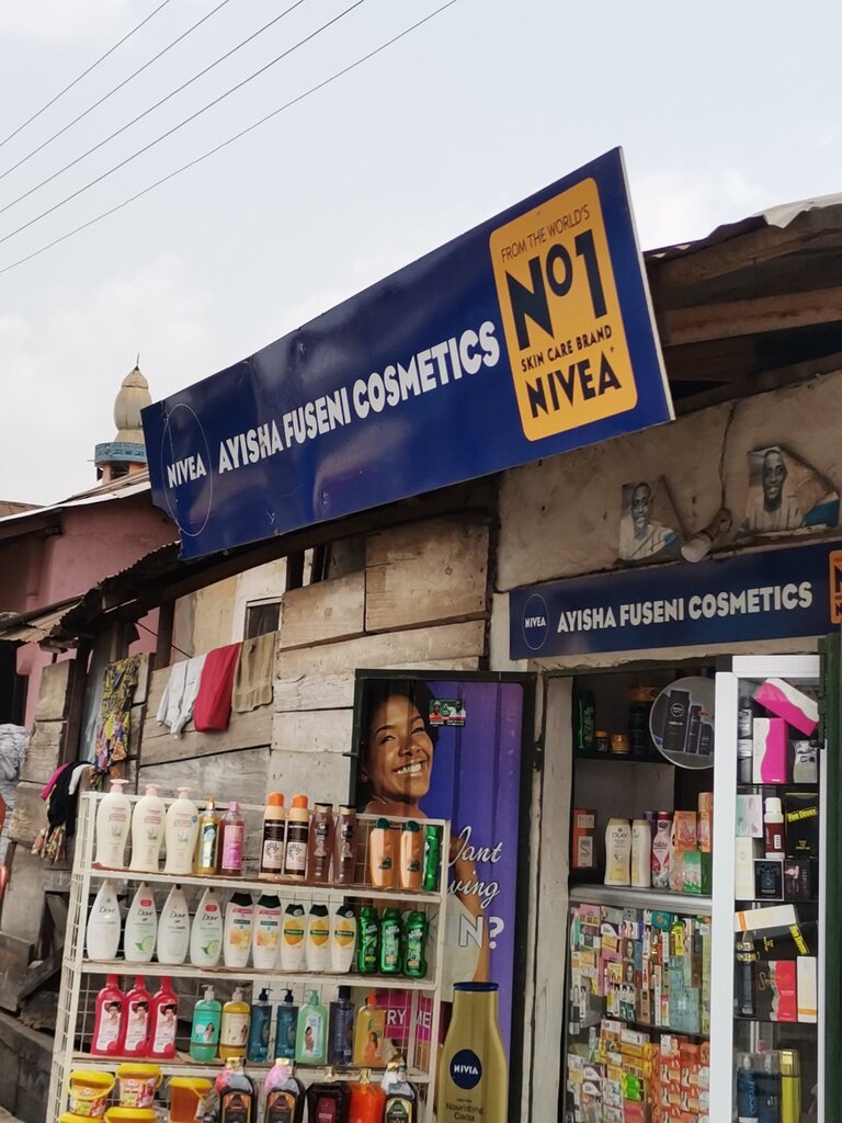 Fashion house Aisha Fuseini Cosmetics, Kumasi, photo
