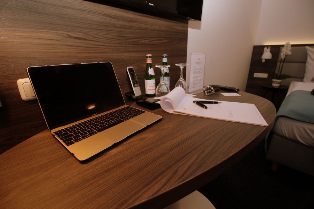 Фото Lizz Hotel Munich