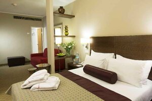 Prima Royale (Mendele Mocher Sfarim, 3), hotel