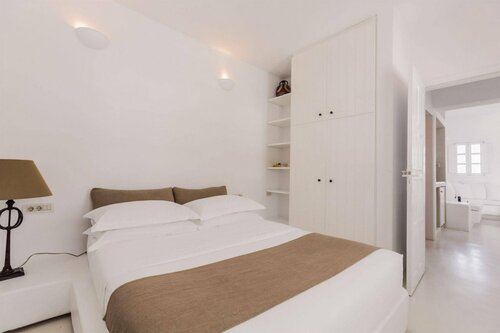 Внешний вид отеля Aenaon Villas в Муниципальной единице Фирах, фото 5