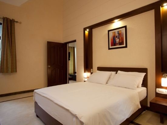 Фото Shri Radha Brij Vasundhara Resort & SPA