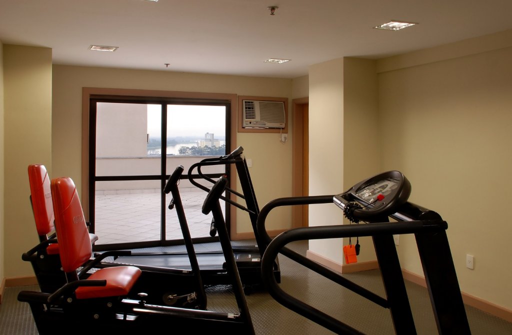 Фото Master Express Alberto Bins