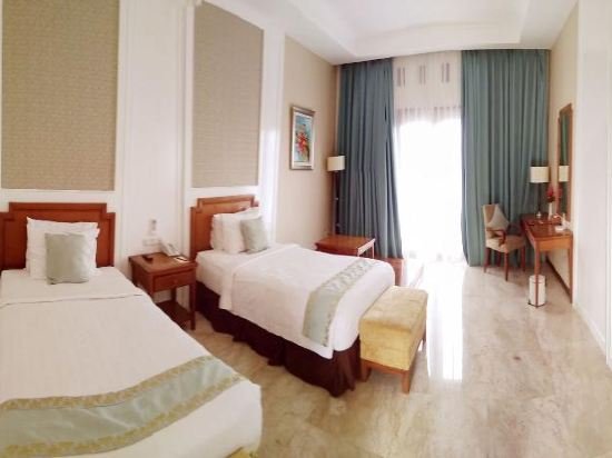 Фото Bukit Randu Hotel and Restaurant