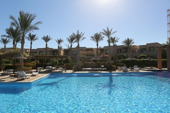 Гостиница Tamra Beach Resort в Шарм-эль-Шейхе